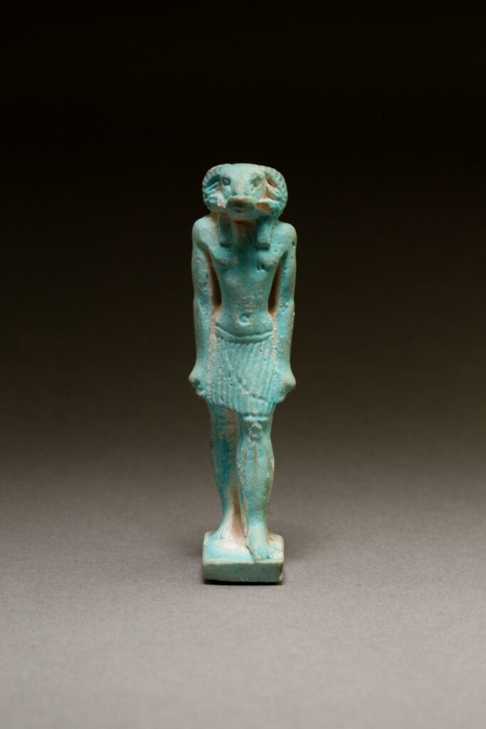 figurine